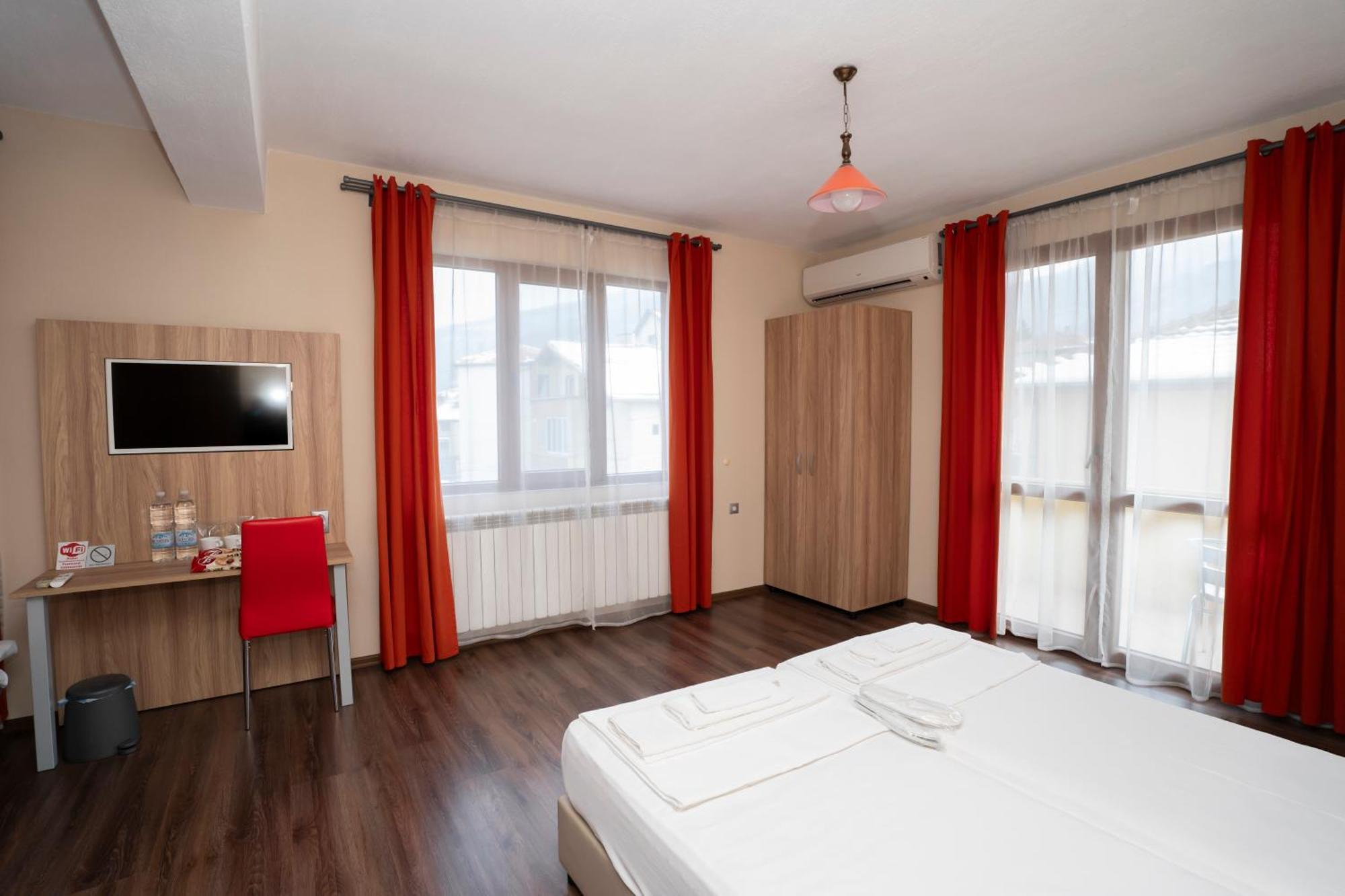 Guest House Traikovi Petrich  ภายนอก รูปภาพ