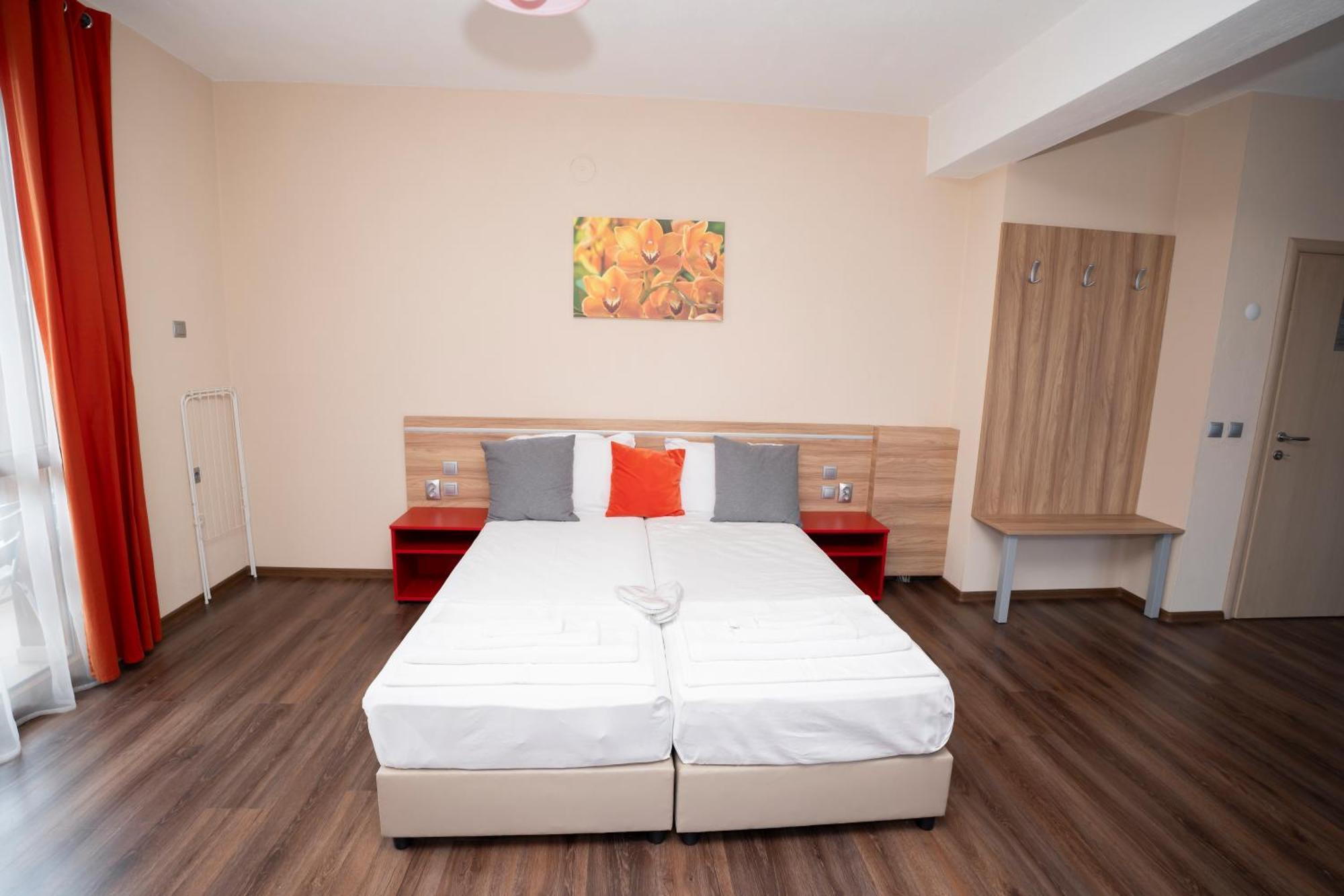 Guest House Traikovi Petrich  ภายนอก รูปภาพ