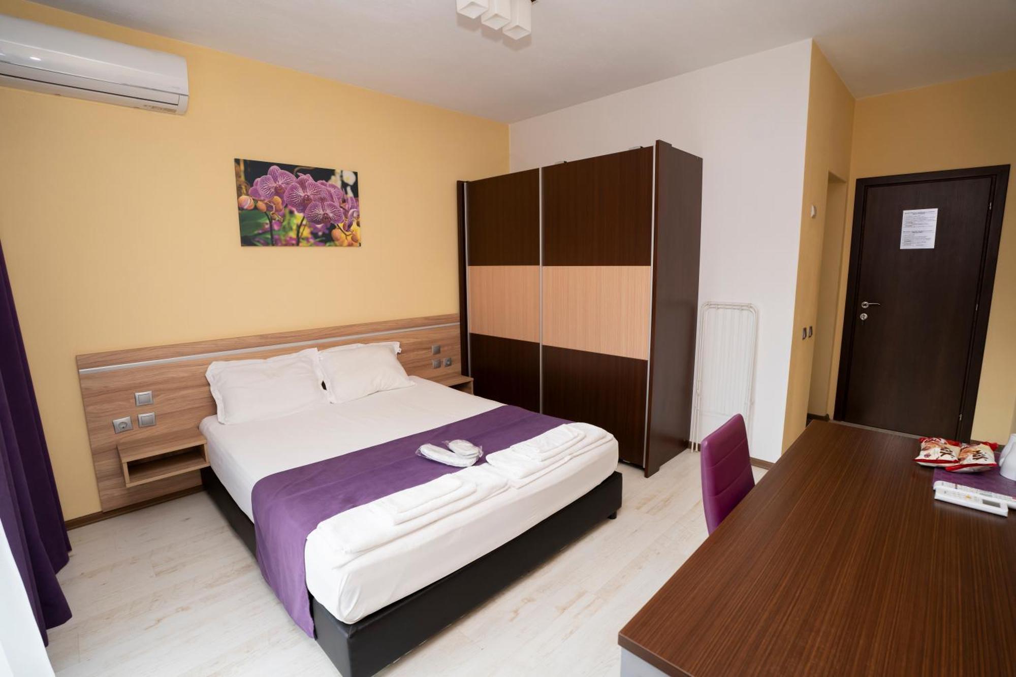 Guest House Traikovi Petrich  ภายนอก รูปภาพ