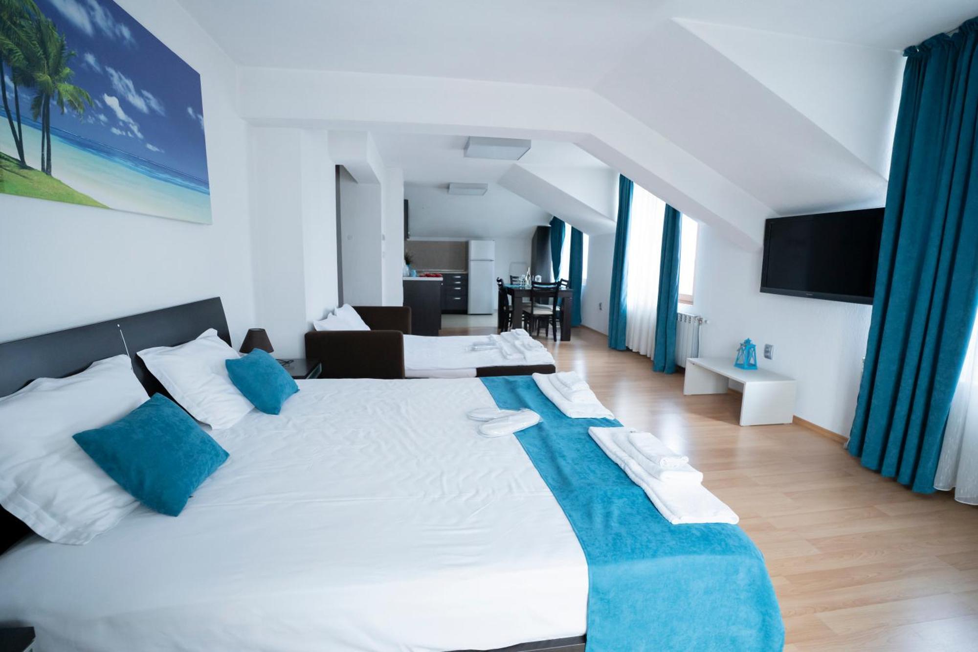 Guest House Traikovi Petrich  ภายนอก รูปภาพ